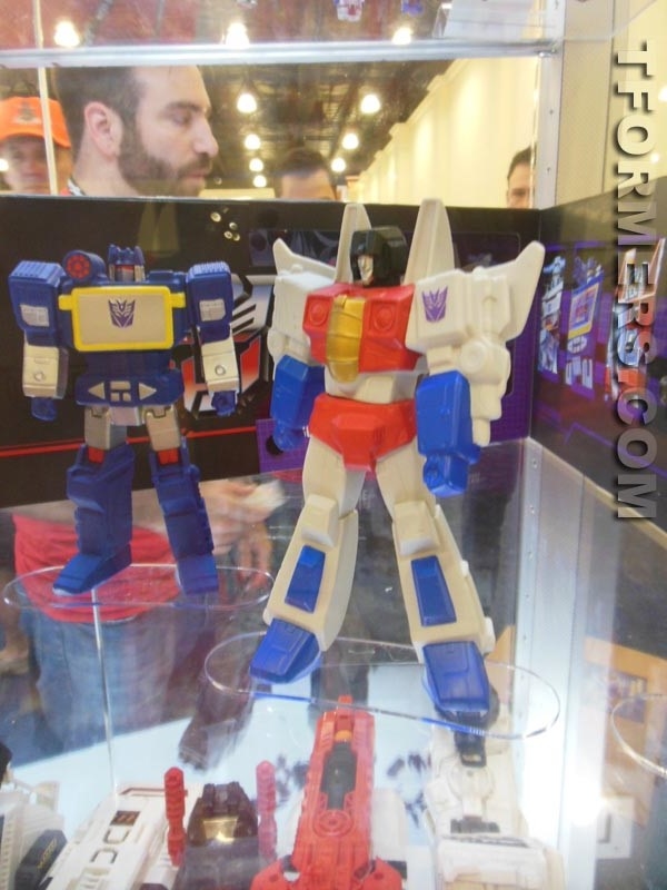 BotCon 2013   Transformers SDCC Images Gallery Metroplex, G1 5 Pack, Shockwaves' Lab  (15 of 101)